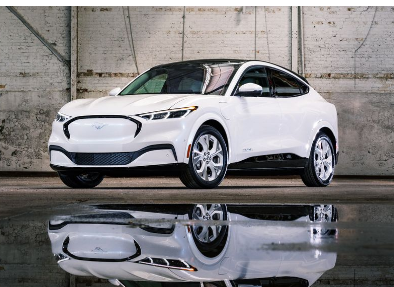 福特的目标是到 2023 年末生产 600,000 辆电动汽车